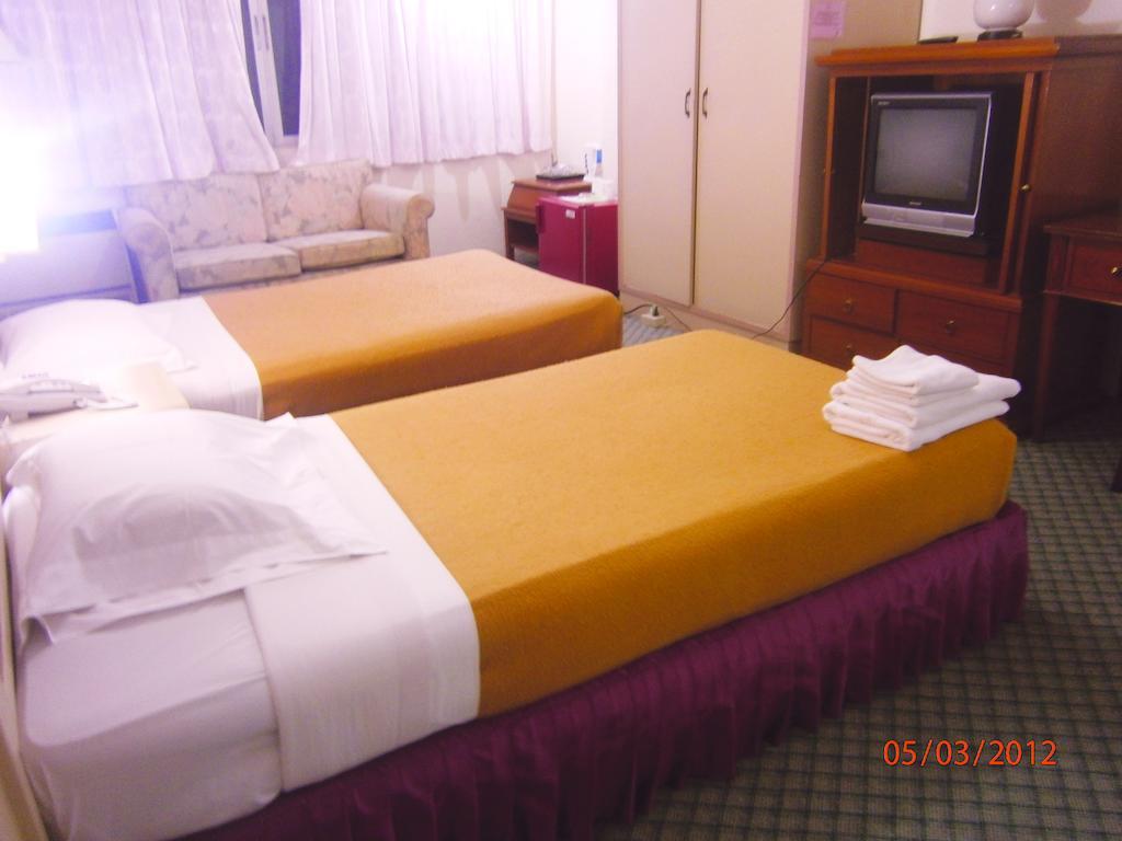 Lopburi Inn Hotel Pokoj fotografie